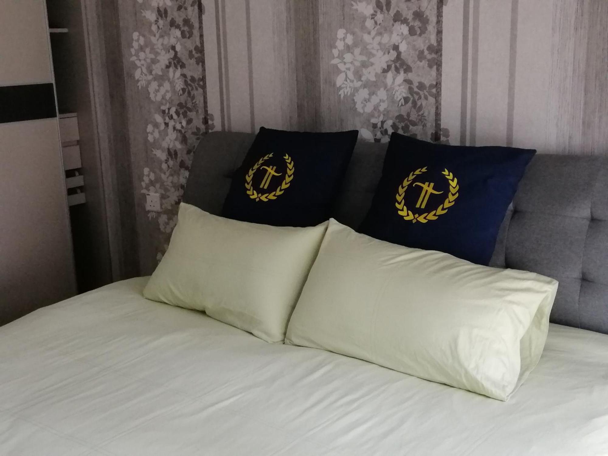 Country Garden Danga Bay Apartemen *