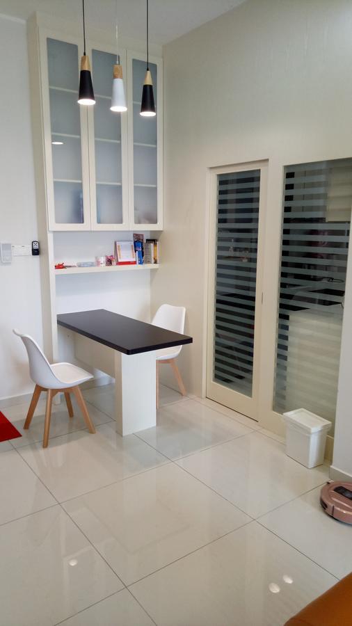Apartemen Country Garden Danga Bay